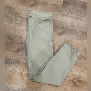 EUC Lulu Lemon ABC pants